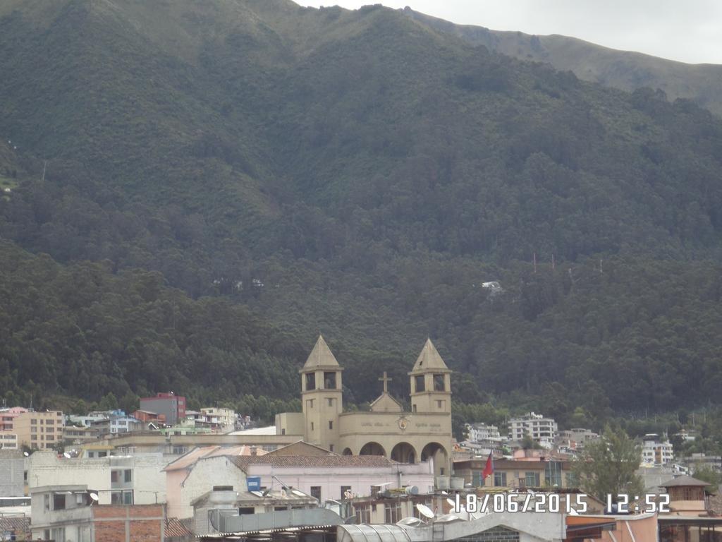 Hotel El Ejido Quito Eksteriør billede